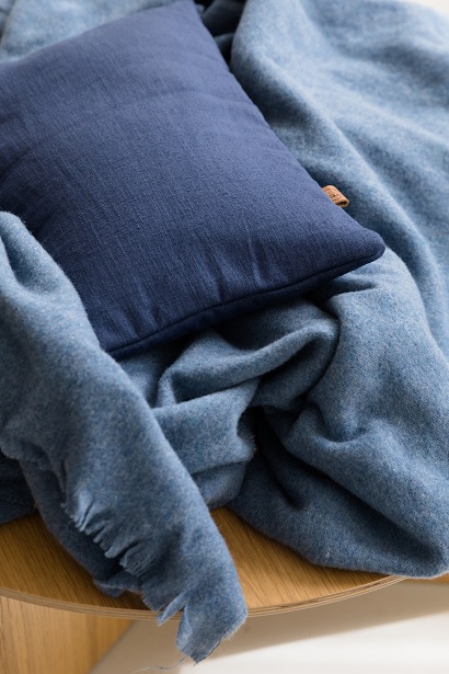 HOT WATER BOTTLE DARK BLUE